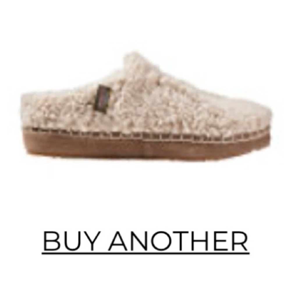 L.L. Bean Women's Cream and Brown Slippers